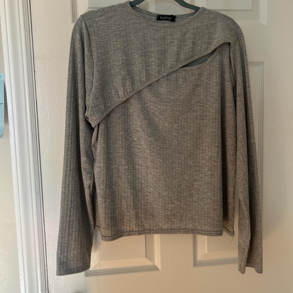 Boohoo Heather Gray Asymmetrical Long Sleeve